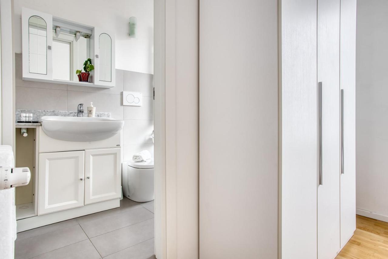 Apartment Altido Tasteful Flat Near Centre Mailand